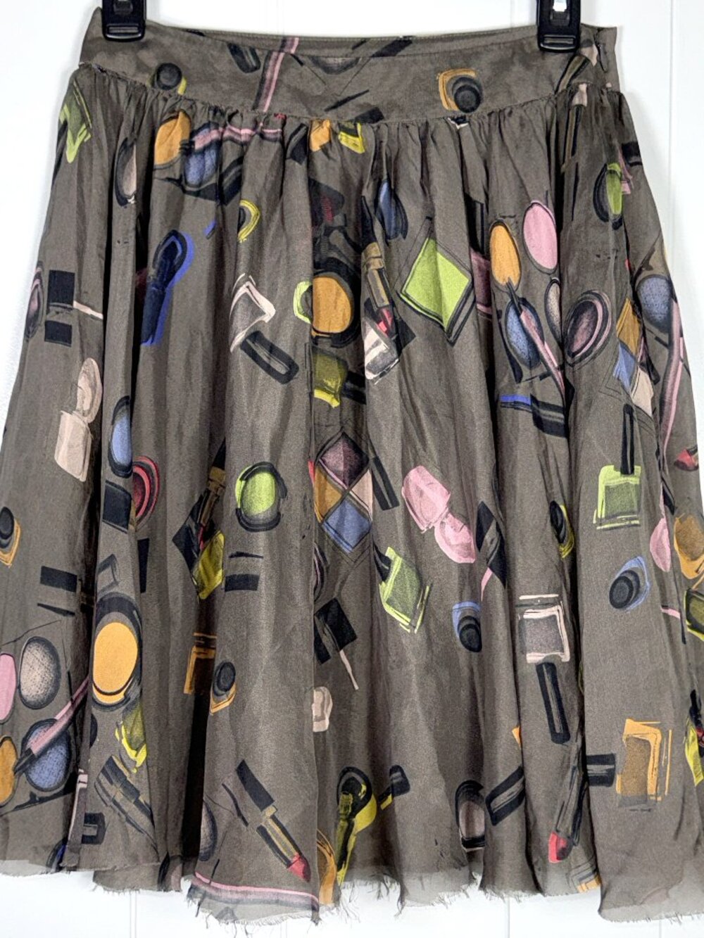 Moschino Cheap Chic Italy Silk Chiffon Flowy Makeup Raw Hem Lined Skirt US 8